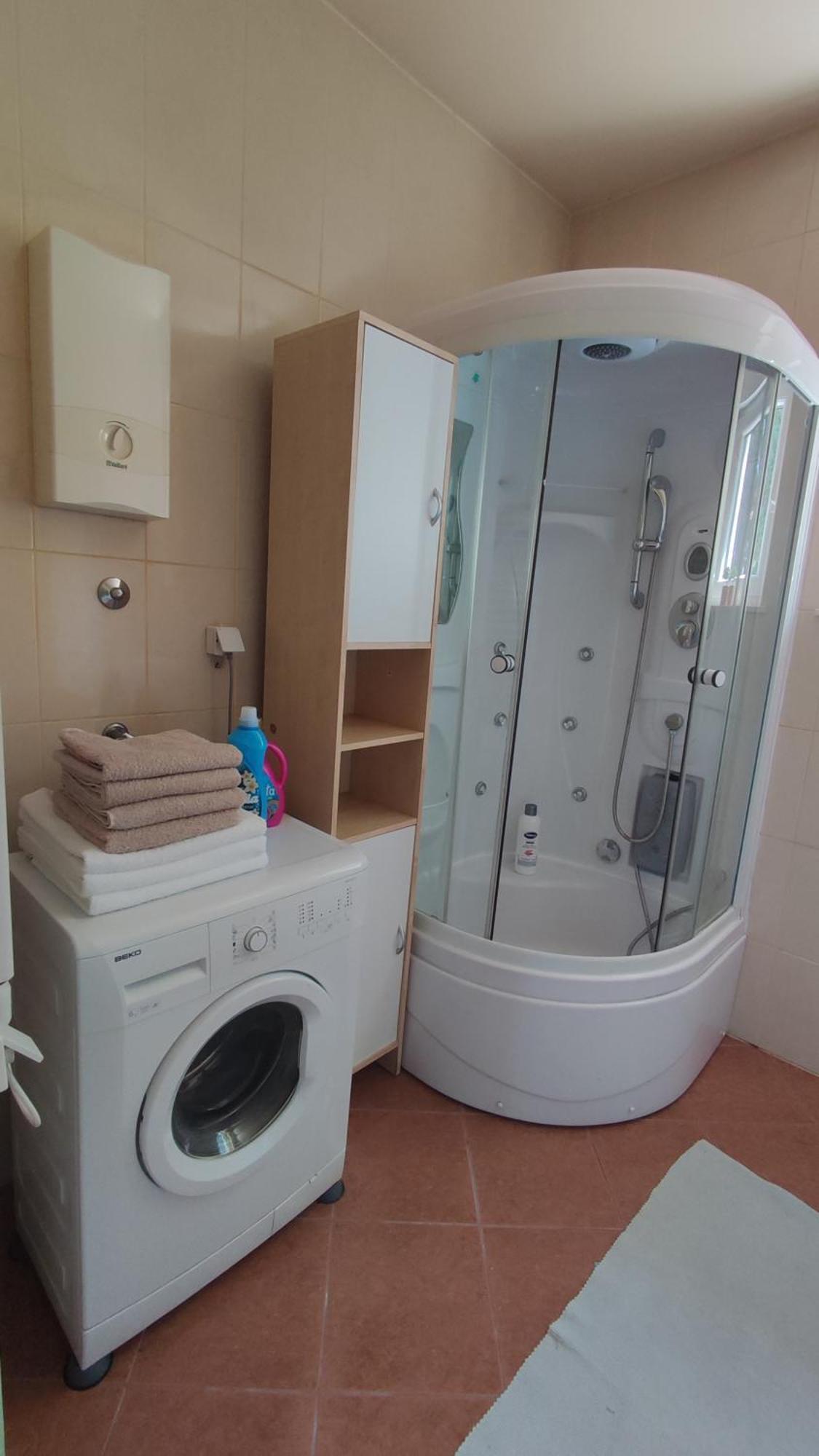 Ap Apartment Мостар Екстериор снимка