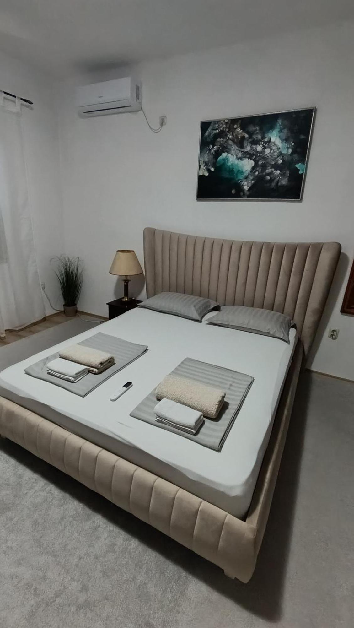 Ap Apartment Мостар Екстериор снимка